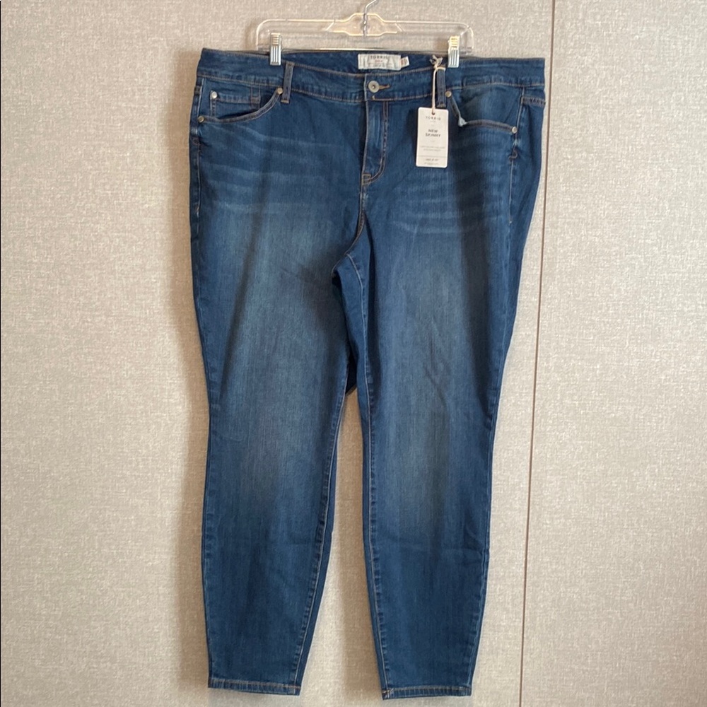 NWT Torrid Dark Blue New Skinny High Rise Jeans - Picture 1 of 8